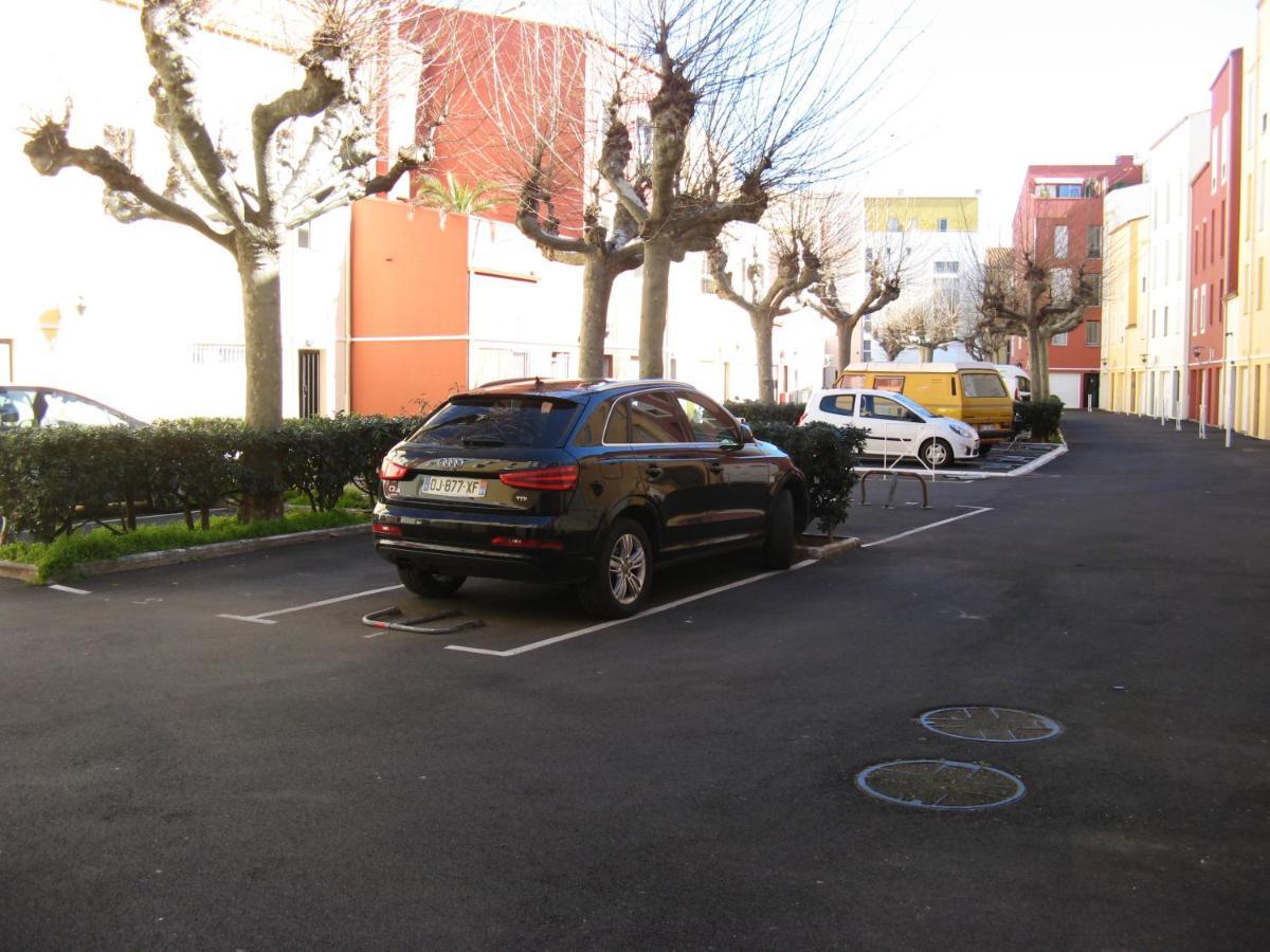 شقة T2 50M2 Belle Vue Calme Centre Port Parking آجد المظهر الخارجي الصورة